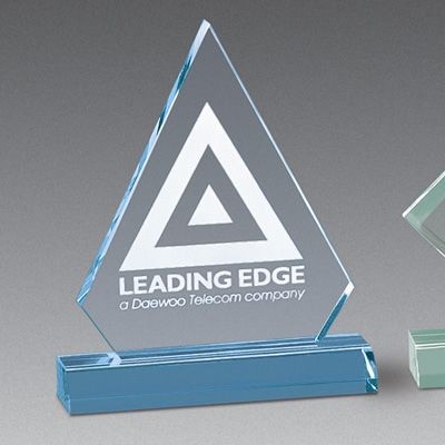Pinnacle Award - X-Large (8"x8.75")