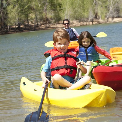 Lifetime Products Wave Youth Kayak & Paddle